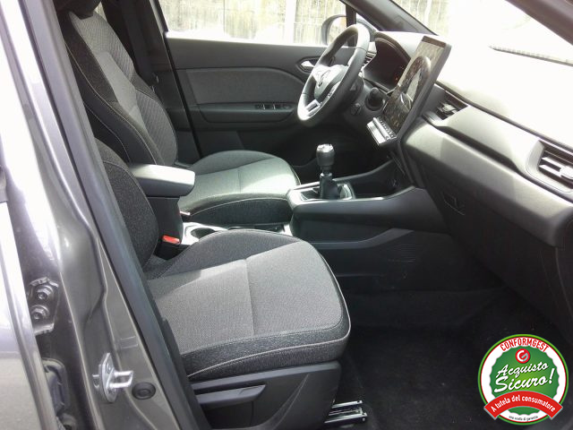 RENAULT Captur usata, con Fari LED