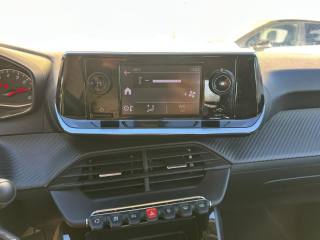 PEUGEOT 208 usata, con Boardcomputer