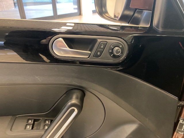 VOLKSWAGEN Maggiolino usata, con Controllo trazione