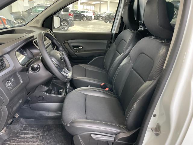 RENAULT Express usata, con Fari LED