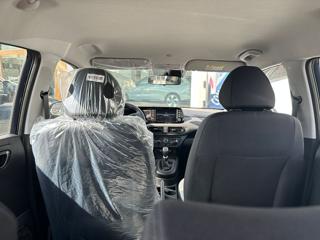 HYUNDAI i10 usata, con Sedile posteriore sdoppiato