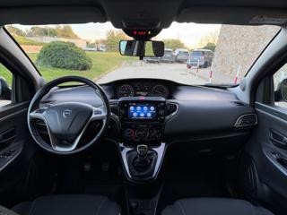 LANCIA Ypsilon usata, con ESP