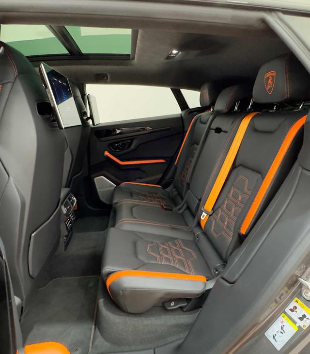 LAMBORGHINI Urus usata, con Controllo automatico clima