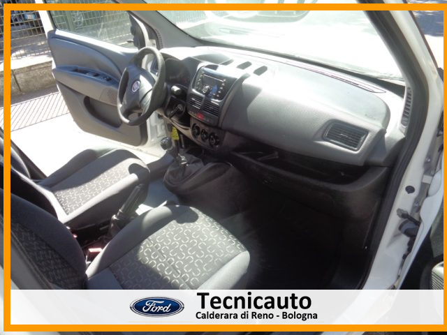 FIAT Doblo usata, con Bluetooth