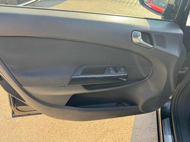 OPEL Corsa usata, con Cerchi in lega