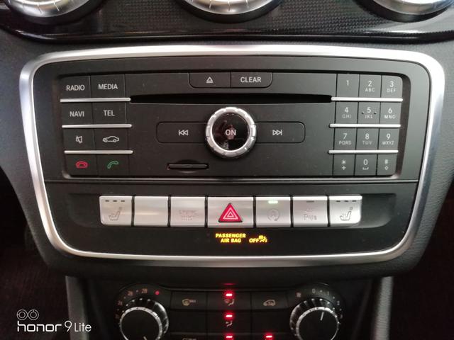 MERCEDES-BENZ CLA 200 usata, con Park Distance Control