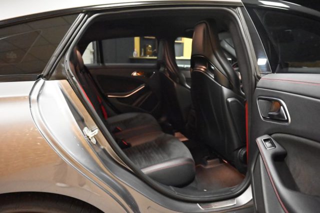 MERCEDES-BENZ CLA 45 AMG usata 157