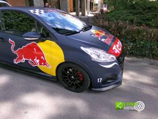 PEUGEOT 208 usata, con Autoradio