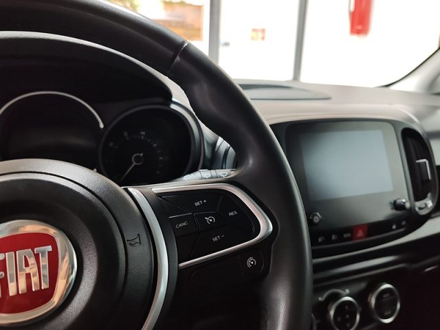 FIAT 500L usata, con USB