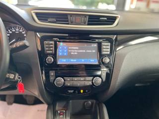 NISSAN Qashqai usata, con USB