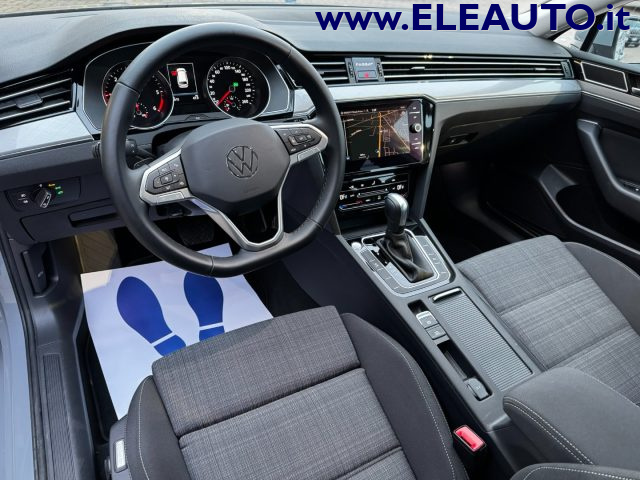 VOLKSWAGEN Passat Variant usata, con Climatizzatore