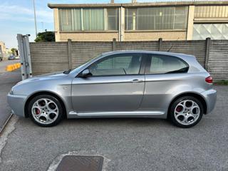 ALFA ROMEO 147 usata, con Alzacristalli elettrici