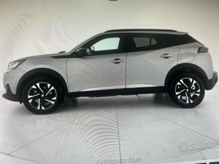 PEUGEOT 2008 usata, con Boardcomputer