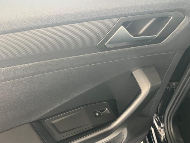 VOLKSWAGEN T-Roc usata, con Servosterzo