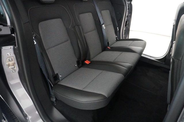 RENAULT Kangoo usata, con Controllo automatico clima