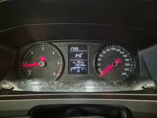 VOLKSWAGEN Caravelle usata, con Servosterzo
