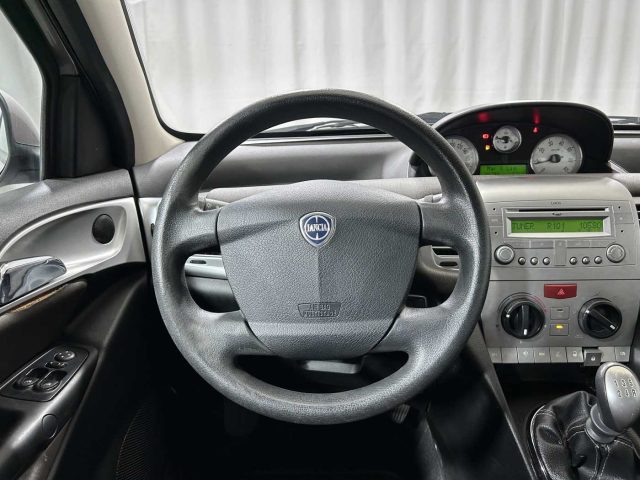 LANCIA Ypsilon usata 18