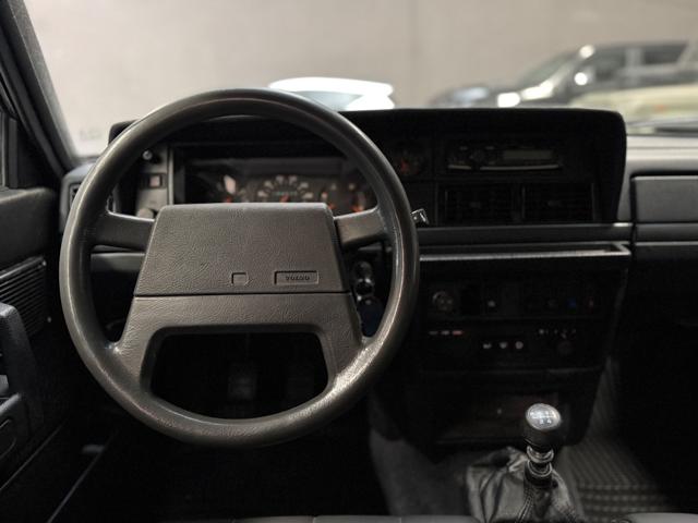 VOLVO 240 usata 11