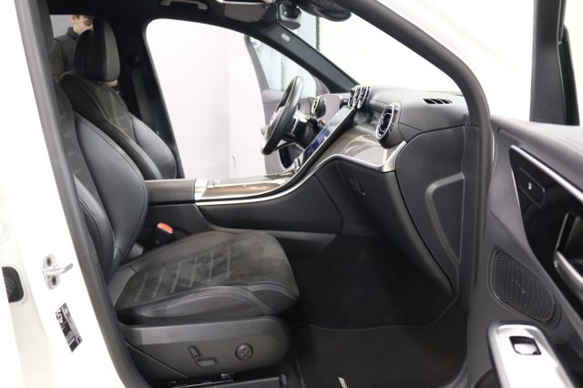MERCEDES-BENZ GLC 220 usata, con Autoradio digitale