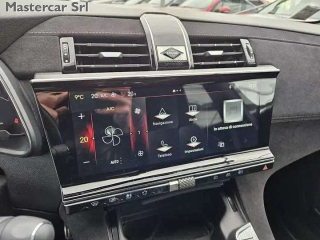 DS AUTOMOBILES DS 7 usata, con Portellone posteriore elettrico