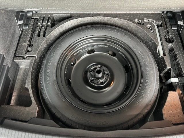 VOLKSWAGEN Tiguan usata, con Volante in pelle