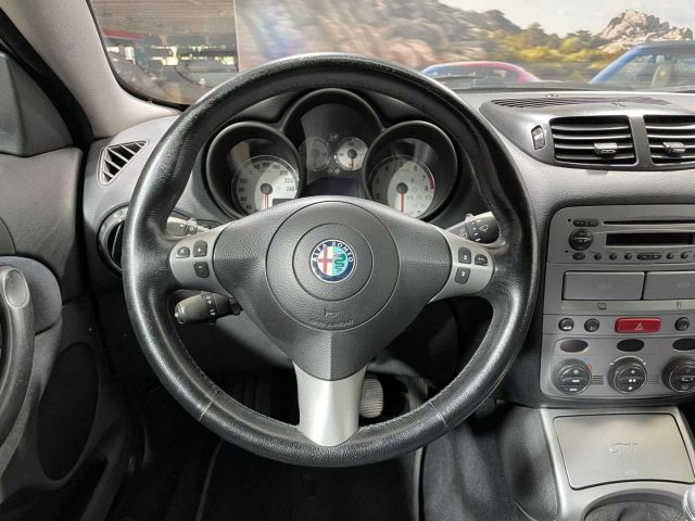 ALFA ROMEO GT usata, con Servosterzo