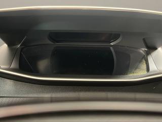 PEUGEOT 2008 usata, con Servosterzo