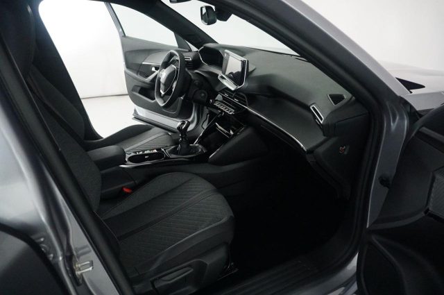 PEUGEOT 2008 usata, con Chiusura centralizzata