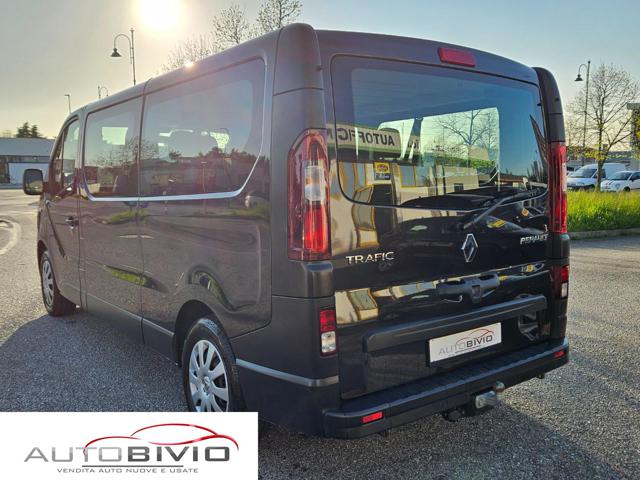 RENAULT Trafic usata, con Alzacristalli elettrici