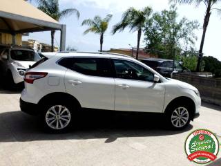 NISSAN Qashqai usata, con Cerchi in lega