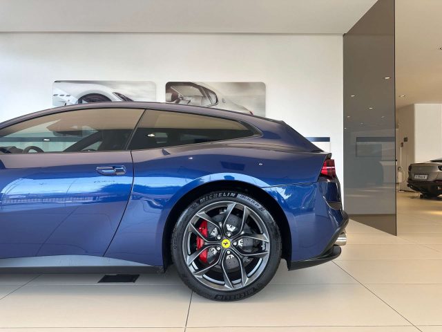 FERRARI GTC4 Lusso usata, con Cruise Control