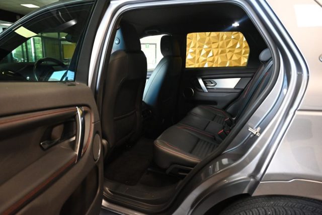 LAND ROVER Discovery Sport usata 25