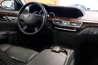 MERCEDES-BENZ S 500 usata, con Cruise Control