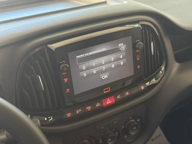 FIAT Doblo usata 16