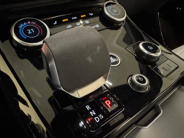 LAND ROVER Range Rover Sport usata, con Bracciolo