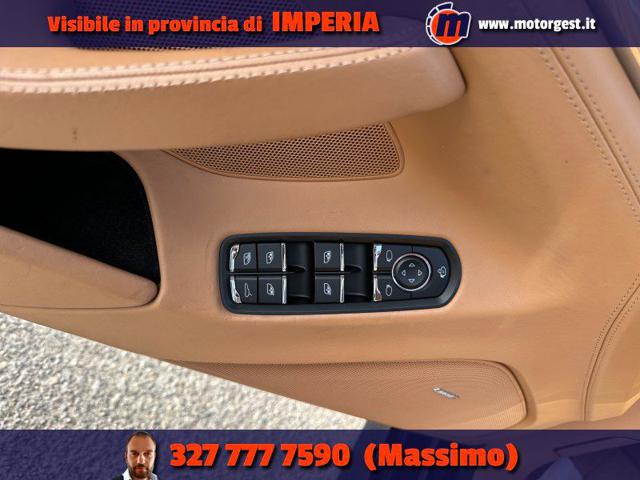 PORSCHE Panamera usata, con Lettore CD