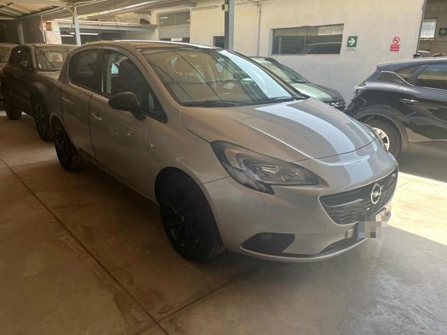OPEL Corsa usata, con Airbag