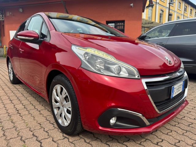 PEUGEOT 208 usata, con Airbag