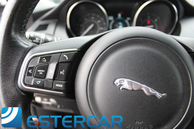 JAGUAR E-Pace usata, con Chiusura centralizzata