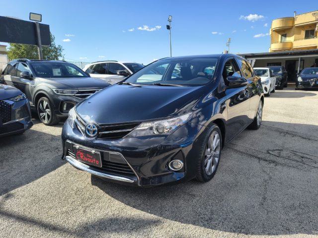 TOYOTA Auris usata, con Airbag