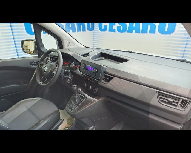 RENAULT Kangoo usata, con Chiusura centralizzata senza chiave