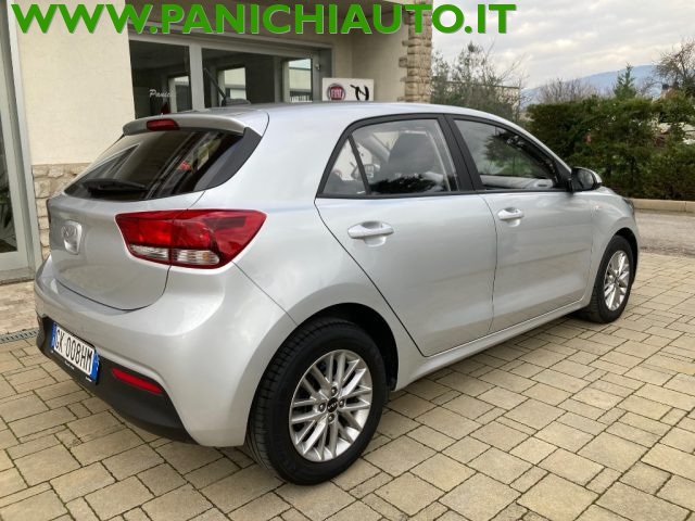 KIA Rio usata, con Alzacristalli elettrici