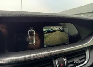 ALFA ROMEO Stelvio usata, con Alzacristalli elettrici