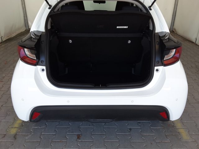 MAZDA 2 usata, con USB