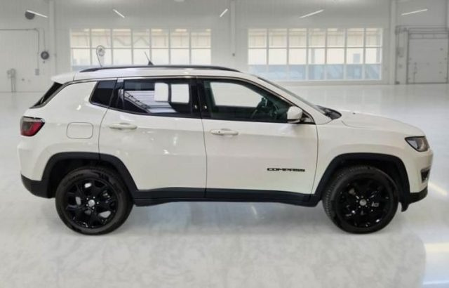 JEEP Compass usata, con Autoradio