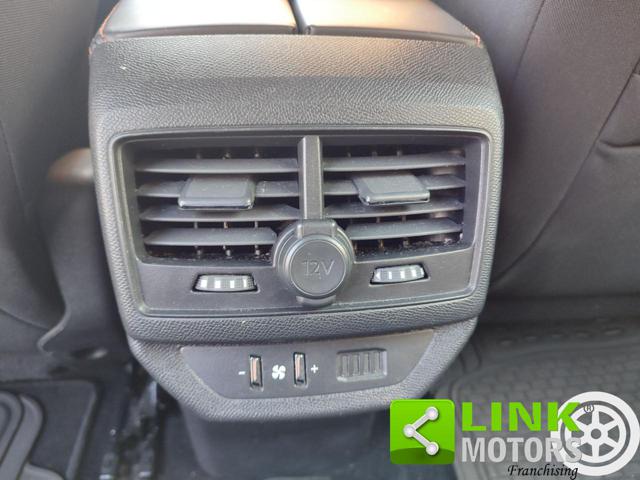 PEUGEOT 5008 usata, con Bluetooth