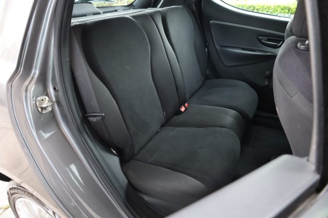 LANCIA Ypsilon usata, con Controllo trazione