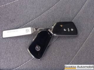 VOLKSWAGEN ID.3 usata, con Sensori di parcheggio posteriori