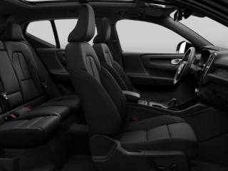 VOLVO EX40 usata, con Controllo trazione