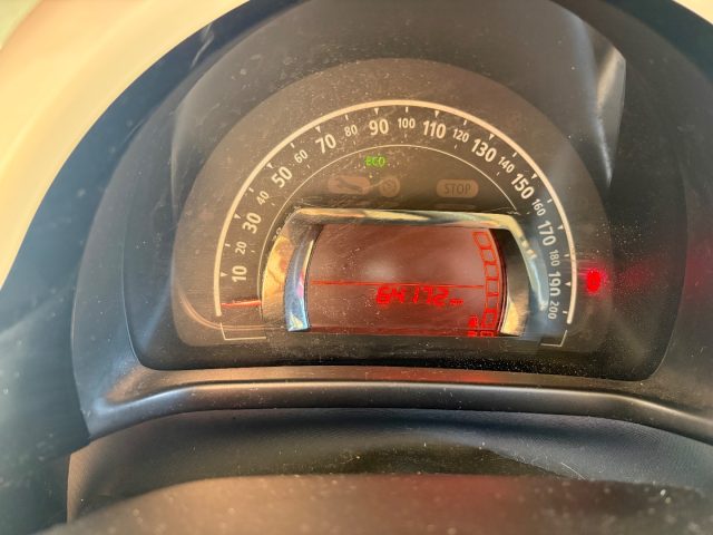 RENAULT Twingo usata, con Touch screen